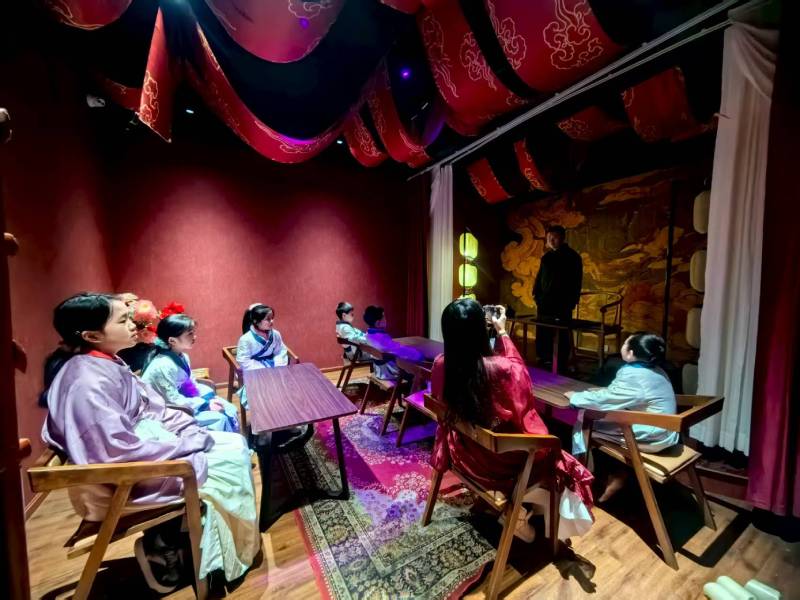 和硕县互动剧场策划